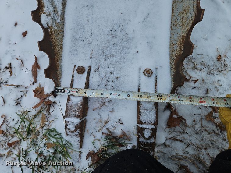 image for item LB9717 skid steer stump bucket