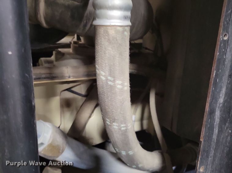 image for item LC9787 2013 Doosan XP825 air compressor