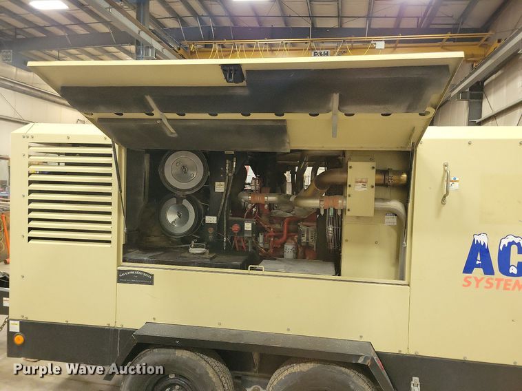 image for item LC9787 2013 Doosan XP825 air compressor