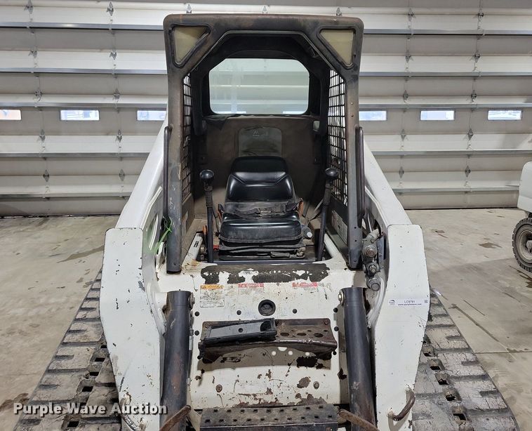 image for item LC9791 2004 Bobcat T300 tracked skid steer loader