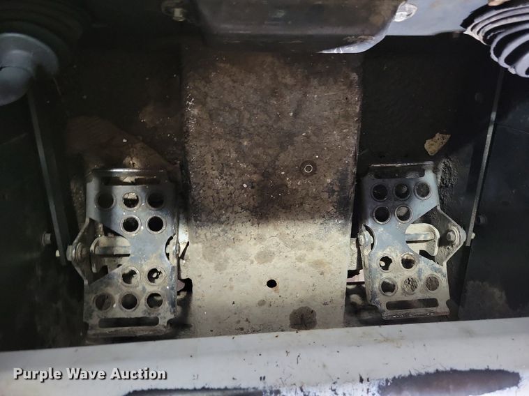 image for item LC9791 2004 Bobcat T300 tracked skid steer loader