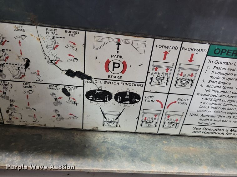 image for item LC9791 2004 Bobcat T300 tracked skid steer loader
