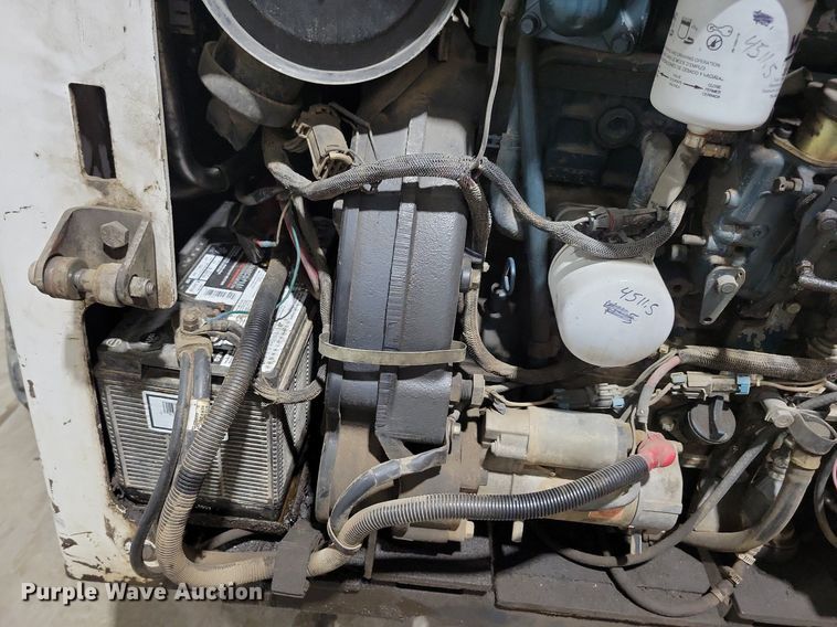 image for item LC9791 2004 Bobcat T300 tracked skid steer loader