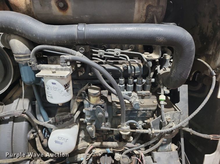 image for item LC9791 2004 Bobcat T300 tracked skid steer loader