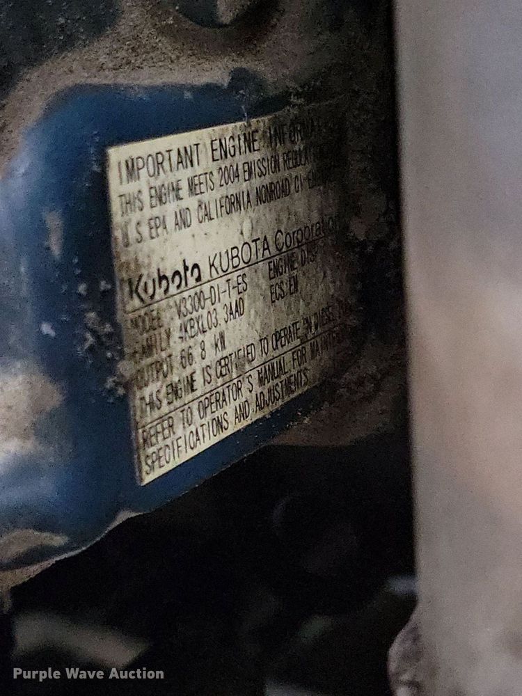 image for item LC9791 2004 Bobcat T300 tracked skid steer loader