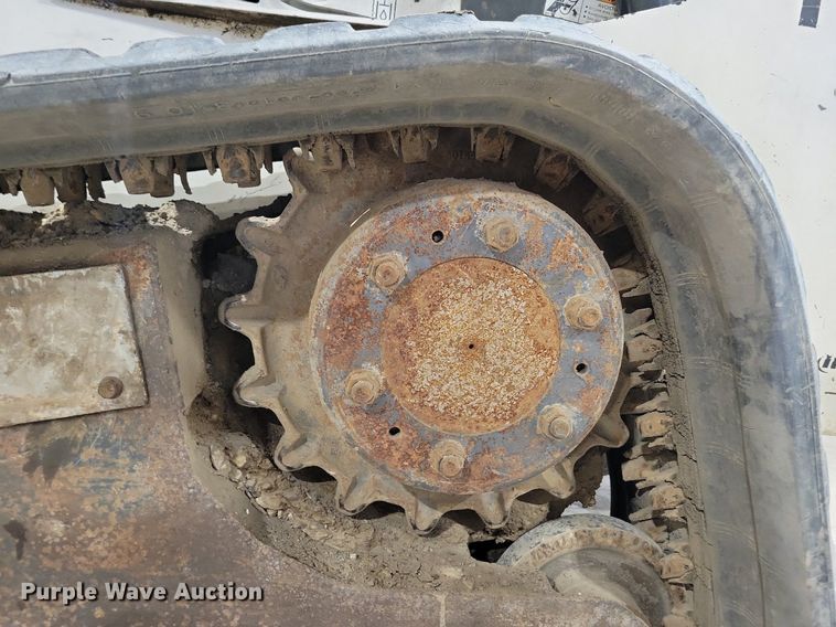 image for item LC9791 2004 Bobcat T300 tracked skid steer loader