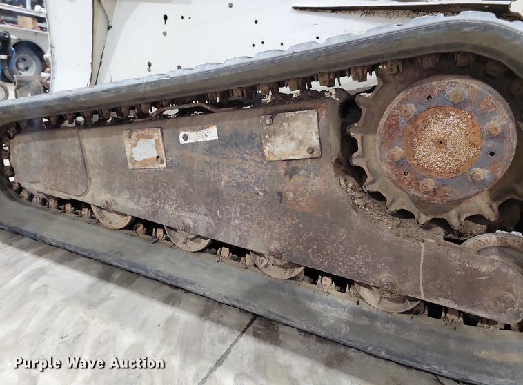 image for item LC9791 2004 Bobcat T300 tracked skid steer loader