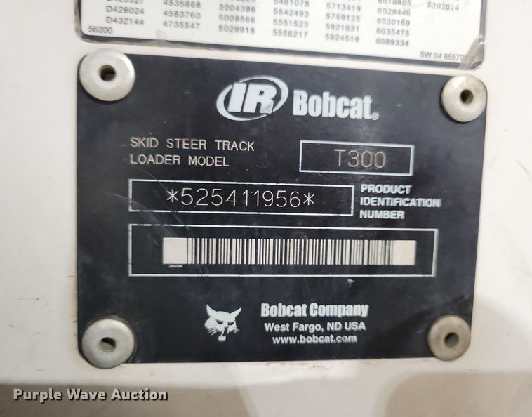 image for item LC9791 2004 Bobcat T300 tracked skid steer loader
