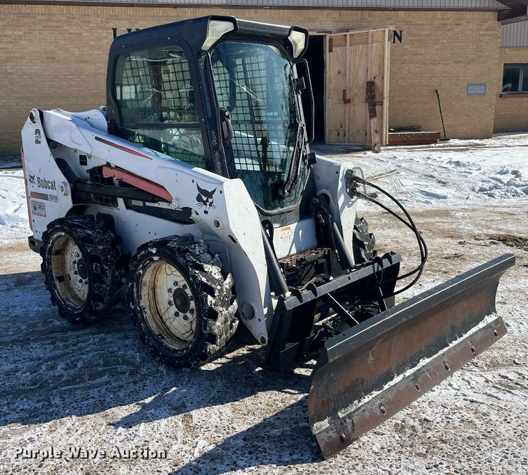 image for item LD9298 2014 Bobcat S510 skid steer loader