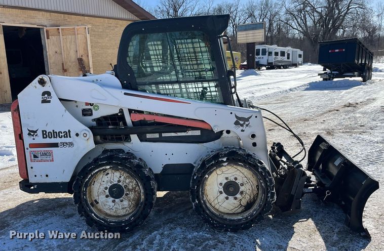 image for item LD9298 2014 Bobcat S510 skid steer loader