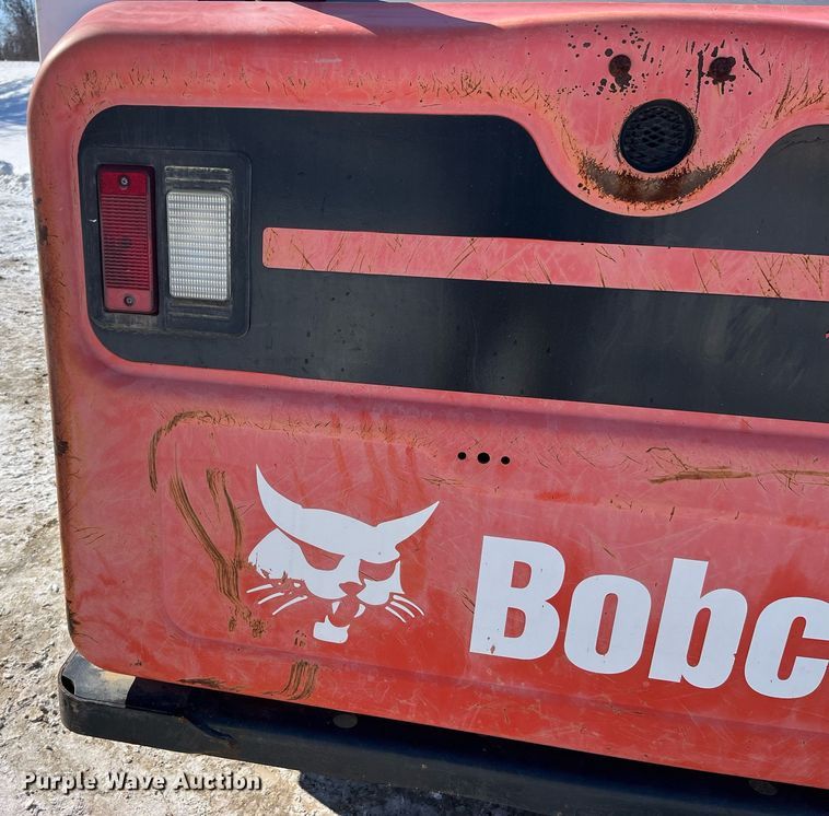 image for item LD9298 2014 Bobcat S510 skid steer loader