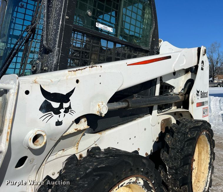 image for item LD9298 2014 Bobcat S510 skid steer loader
