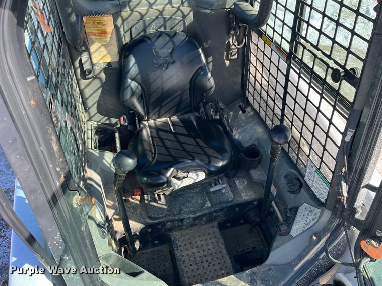 image for item LD9298 2014 Bobcat S510 skid steer loader