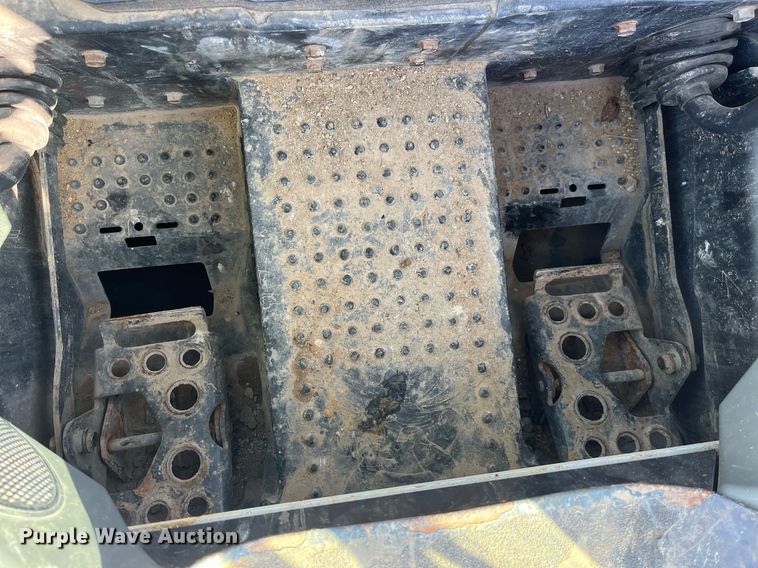 image for item LD9298 2014 Bobcat S510 skid steer loader