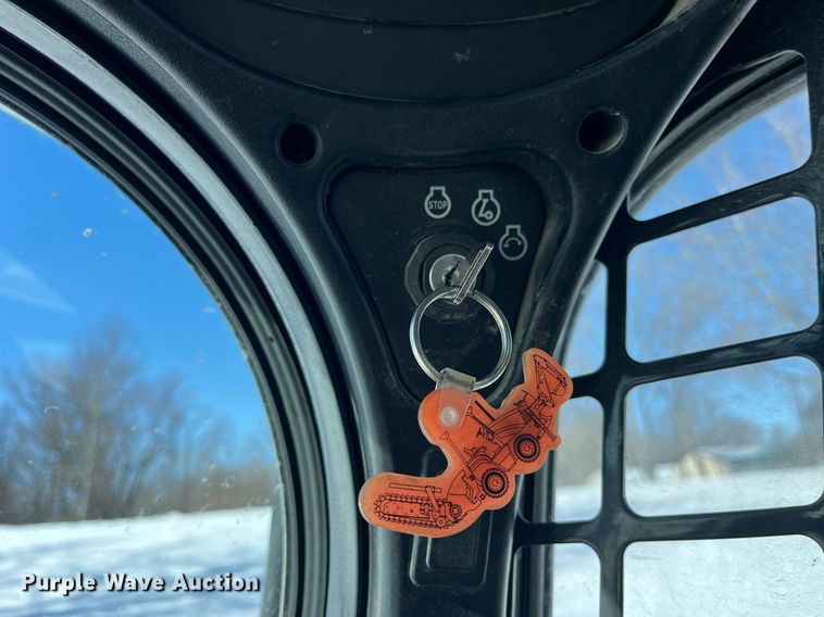 image for item LD9298 2014 Bobcat S510 skid steer loader