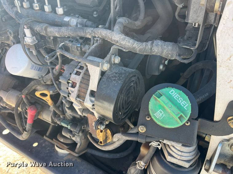 image for item LD9298 2014 Bobcat S510 skid steer loader