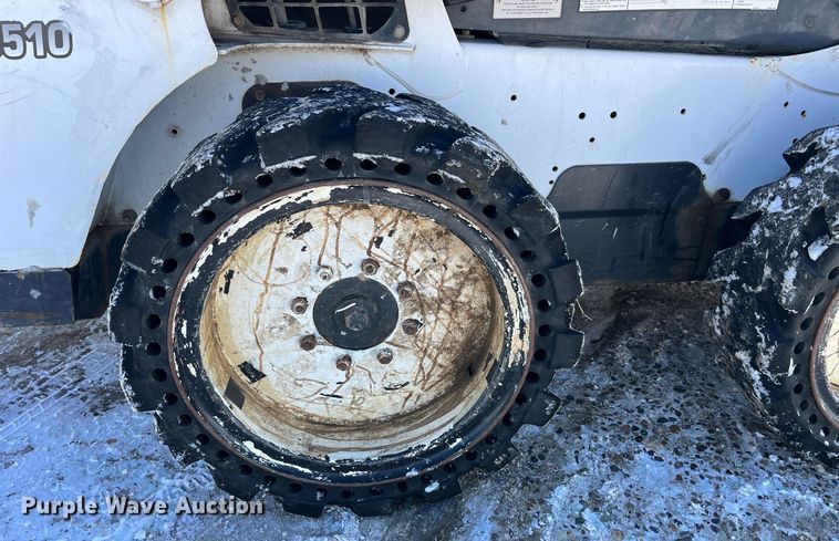 image for item LD9298 2014 Bobcat S510 skid steer loader