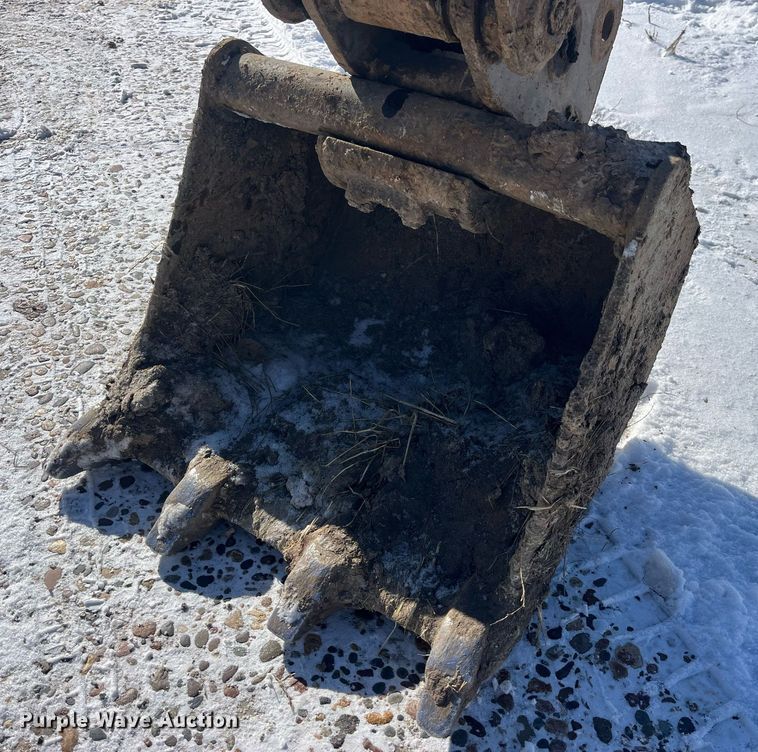 image for item LD9299 2013 Takeuchi TB228 mini excavator