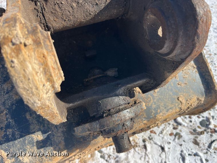 image for item LD9299 2013 Takeuchi TB228 mini excavator