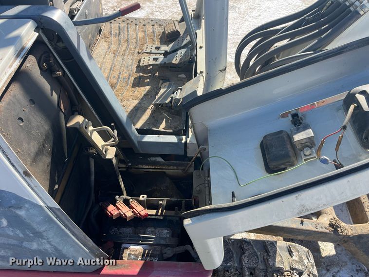 image for item LD9299 2013 Takeuchi TB228 mini excavator