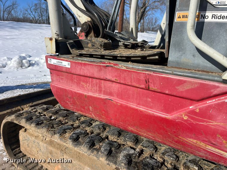 image for item LD9299 2013 Takeuchi TB228 mini excavator