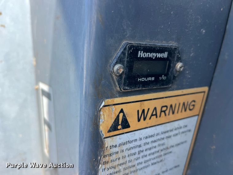 image for item LD9299 2013 Takeuchi TB228 mini excavator