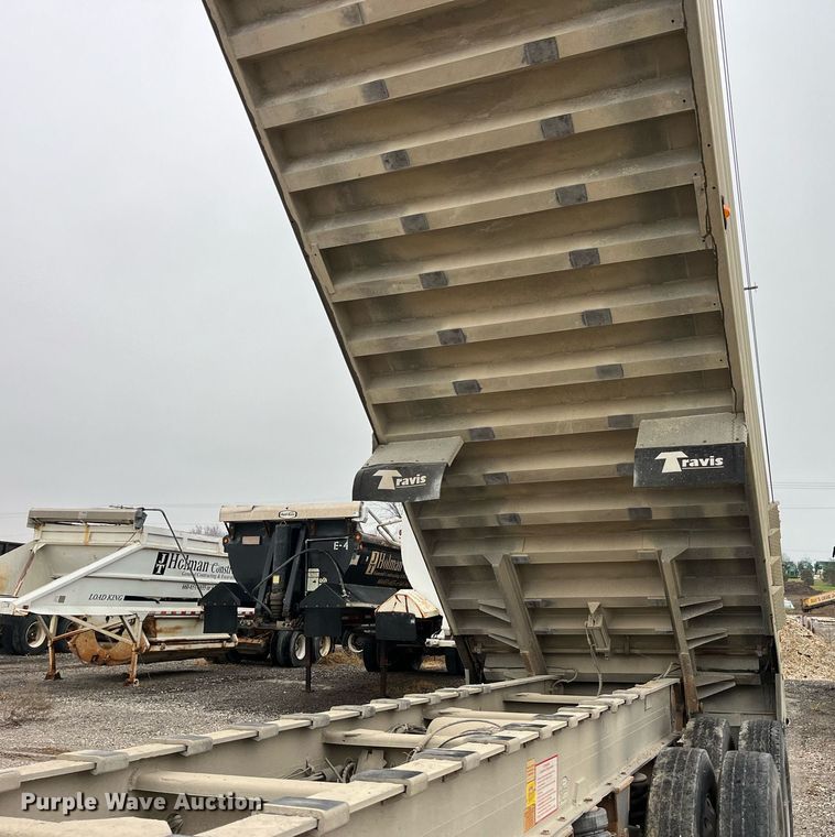 image for item LD9901 2007 Travis end dump trailer