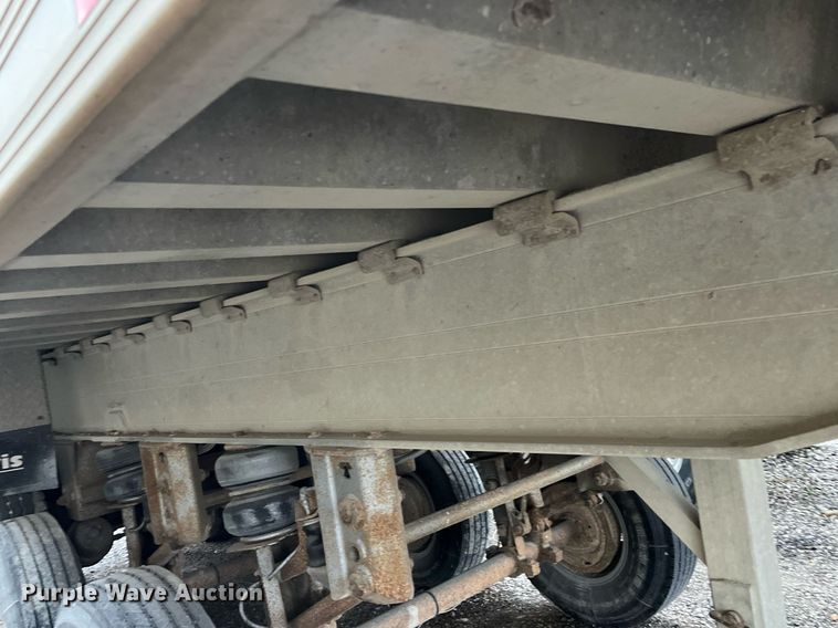 image for item LD9901 2007 Travis end dump trailer