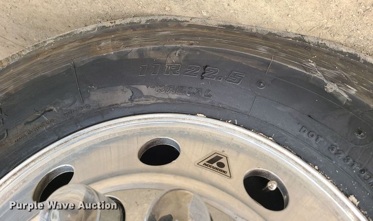 image for item LJ9448 2008 Peterbilt 388 semi truck