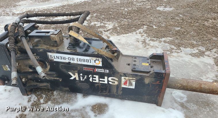 image for item LJ9479 2017 Paladin SFB4K breaker