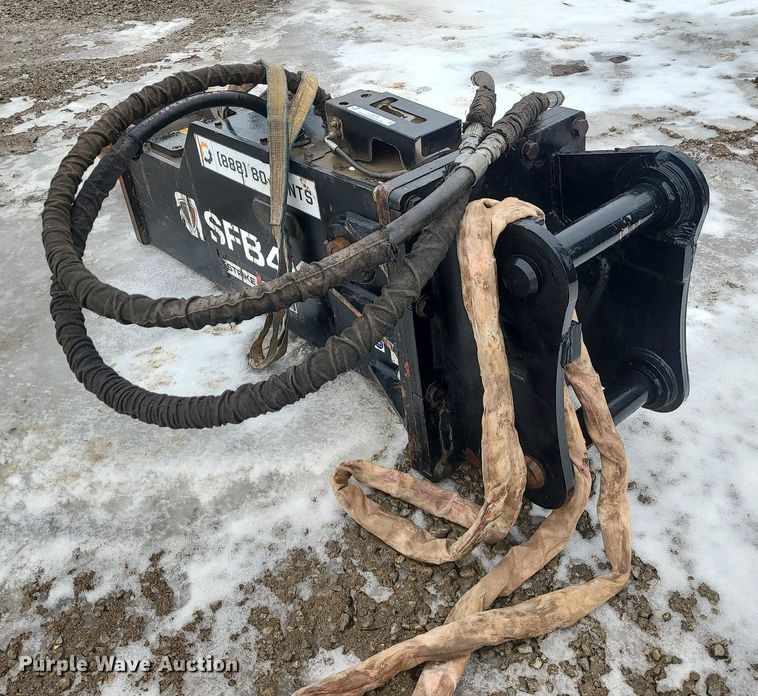 image for item LJ9479 2017 Paladin SFB4K breaker