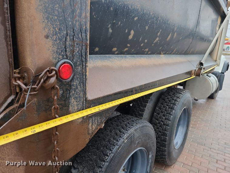 image for item LJ9503 2007 Mack CV713 dump truck