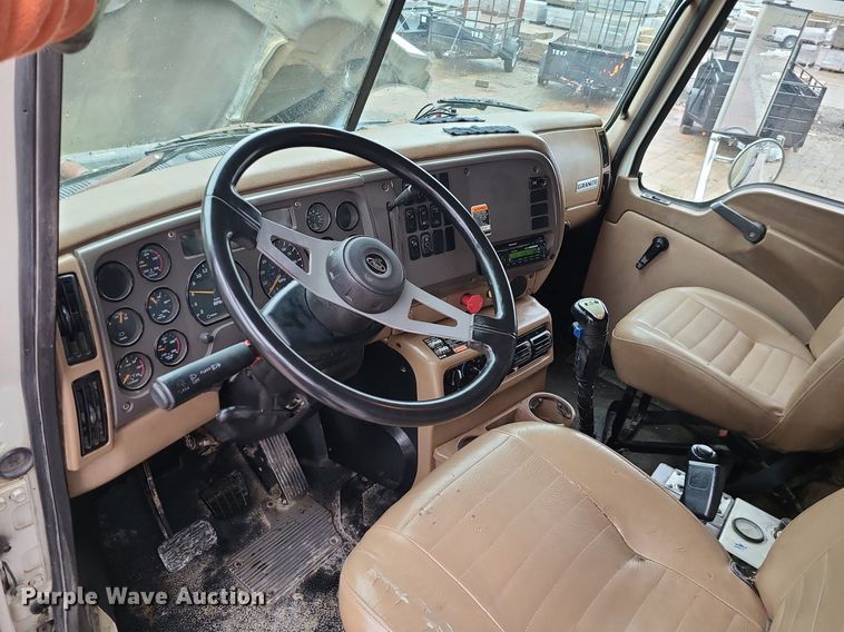 image for item LJ9503 2007 Mack CV713 dump truck