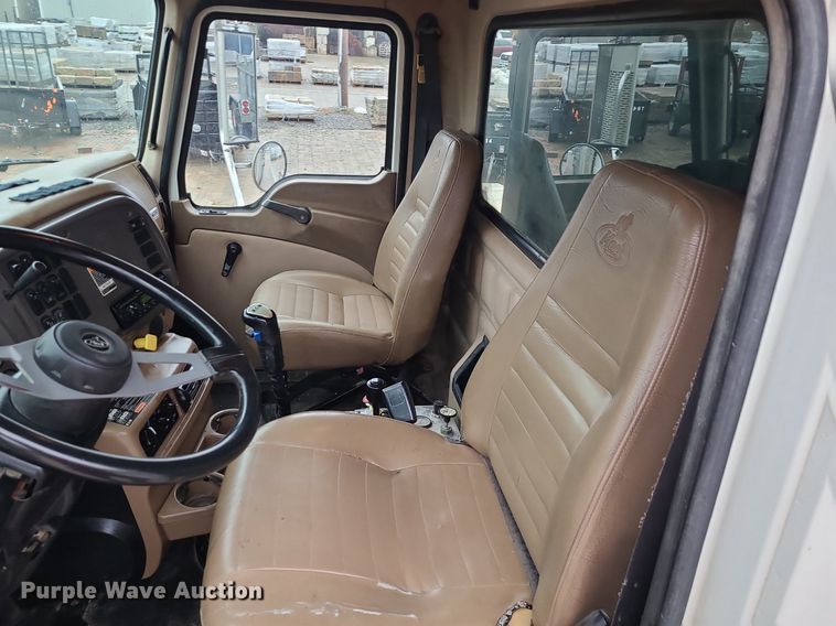 image for item LJ9503 2007 Mack CV713 dump truck