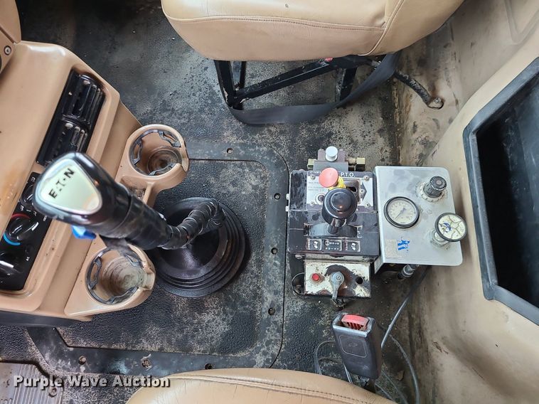 image for item LJ9503 2007 Mack CV713 dump truck