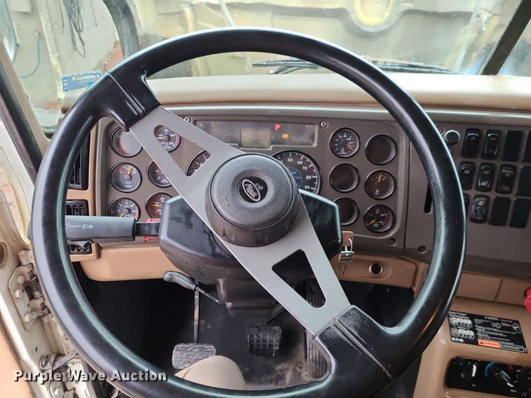 image for item LJ9503 2007 Mack CV713 dump truck