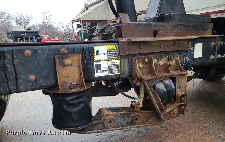 image for item LJ9503 2007 Mack CV713 dump truck