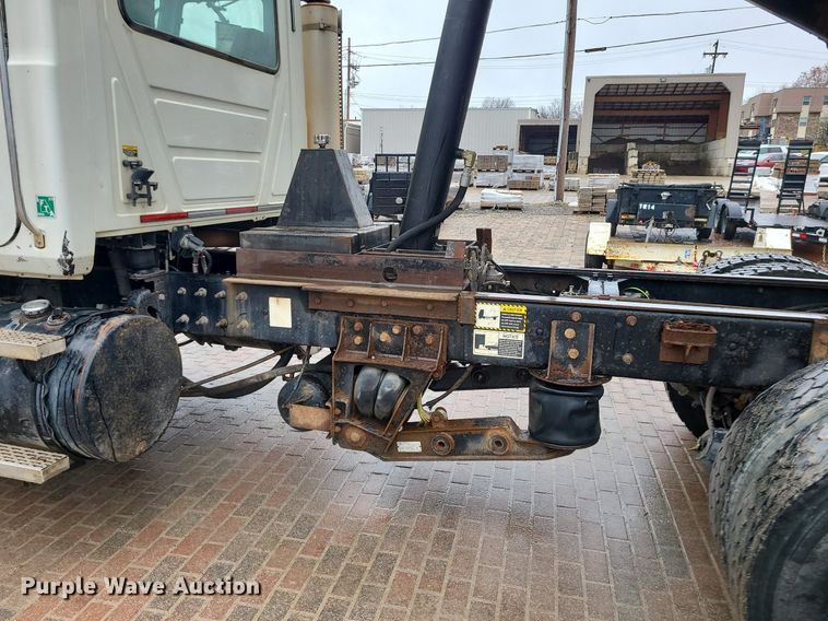 image for item LJ9503 2007 Mack CV713 dump truck