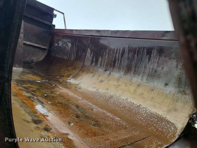 image for item LJ9503 2007 Mack CV713 dump truck