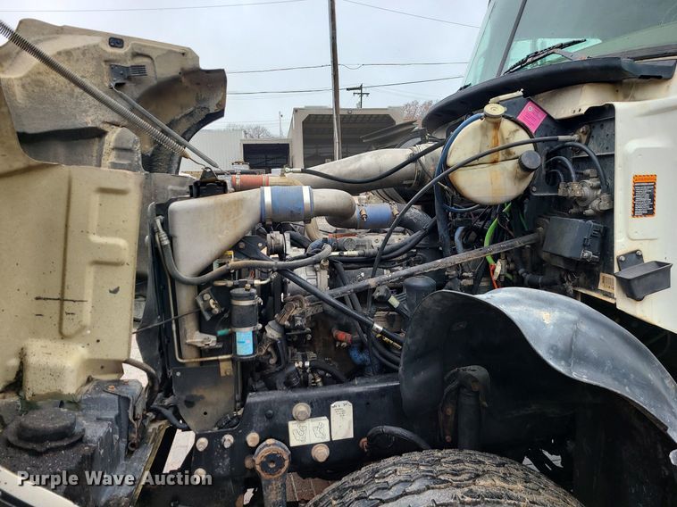 image for item LJ9503 2007 Mack CV713 dump truck