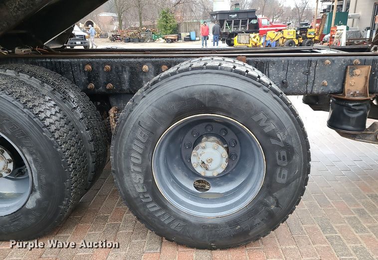 image for item LJ9503 2007 Mack CV713 dump truck