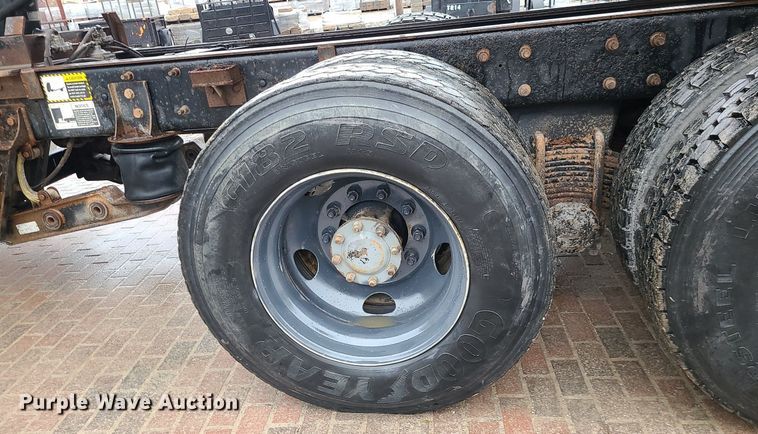 image for item LJ9503 2007 Mack CV713 dump truck