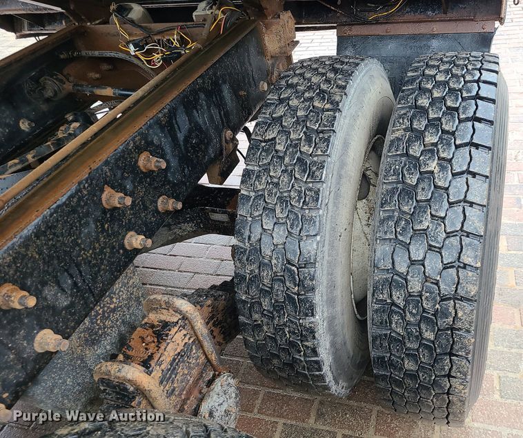 image for item LJ9503 2007 Mack CV713 dump truck