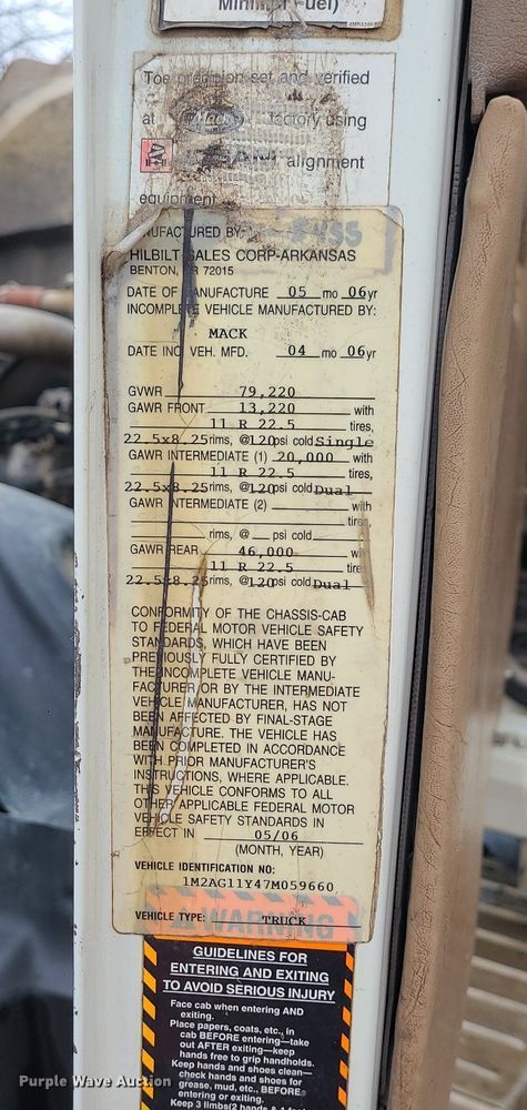 image for item LJ9503 2007 Mack CV713 dump truck