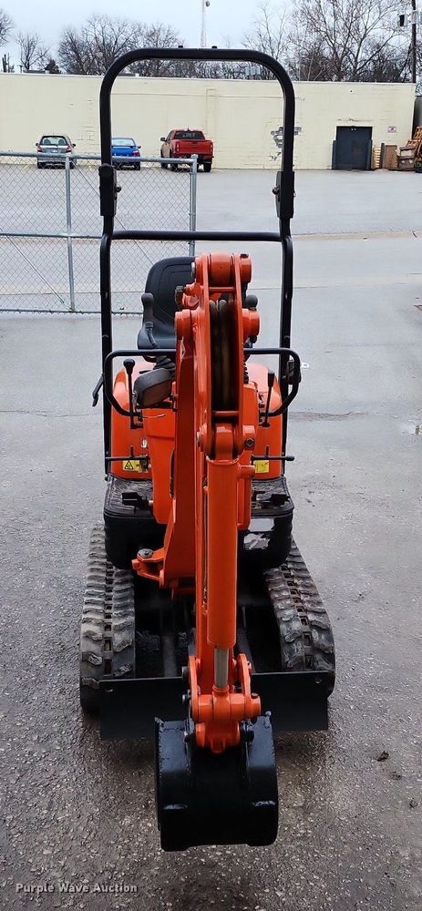 image for item LJ9508 2009 Kubota K008-3 mini excavator