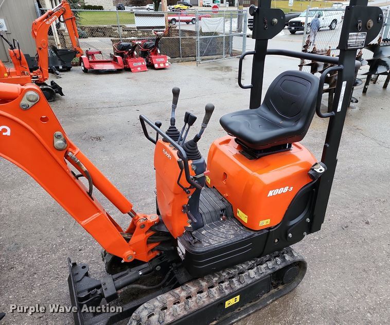 image for item LJ9508 2009 Kubota K008-3 mini excavator