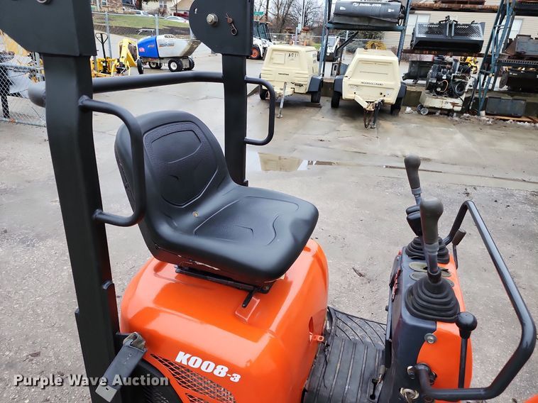 image for item LJ9508 2009 Kubota K008-3 mini excavator