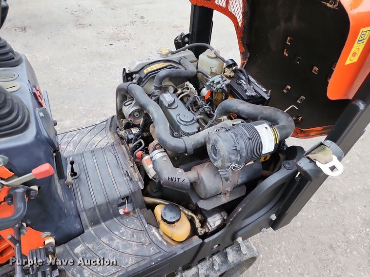 image for item LJ9508 2009 Kubota K008-3 mini excavator