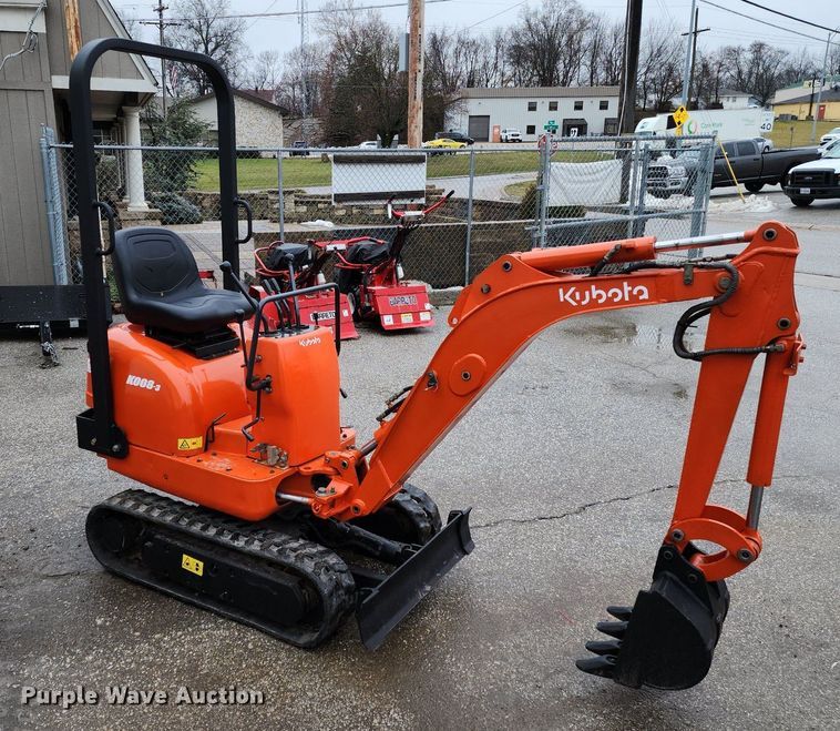 image for item LJ9509 Kubota K008-3 mini excavator