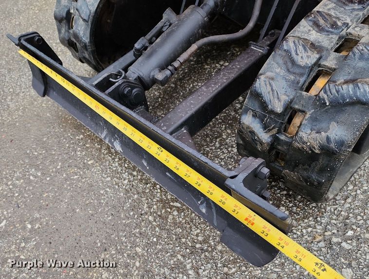 image for item LJ9509 Kubota K008-3 mini excavator